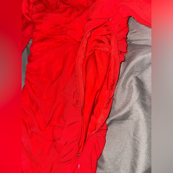 THATSSOFETCH RED BODYCON DRESS - Picture 4 of 5